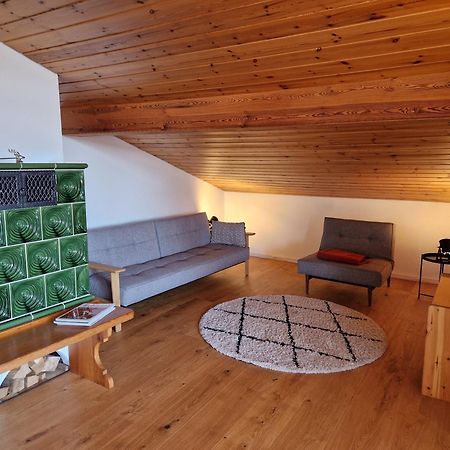 Appartamento Chalet Chiemgau 90 Qm 3 Zimmer Balkon Übersee Esterno foto